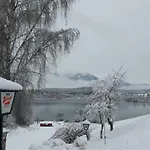 Am See
