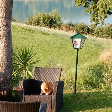 Hotel Am See *